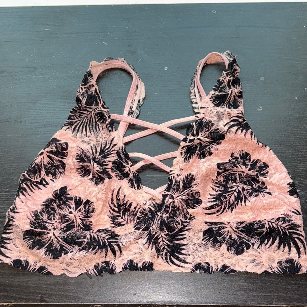 VS Pink- Lace Bralette